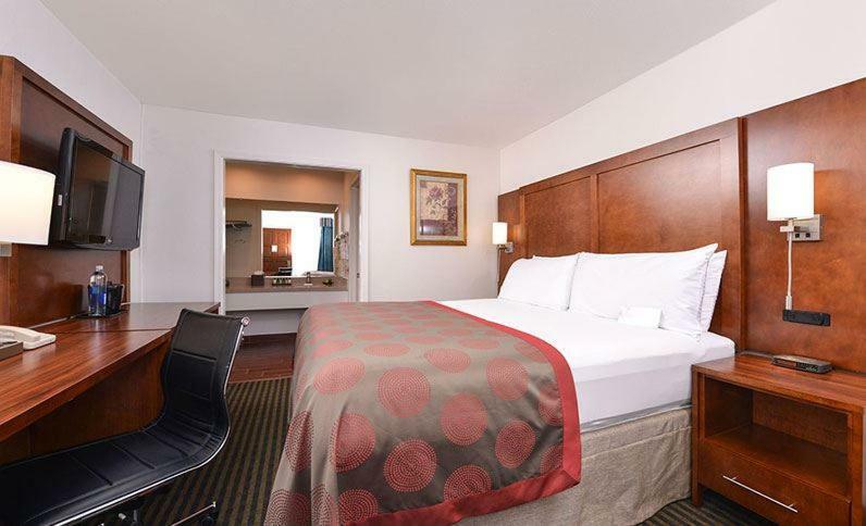 Ramada By Wyndham Mountain View Hotel Eksteriør billede